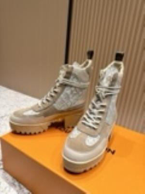 wholesale quality women louis vuitton shoes model no. 540